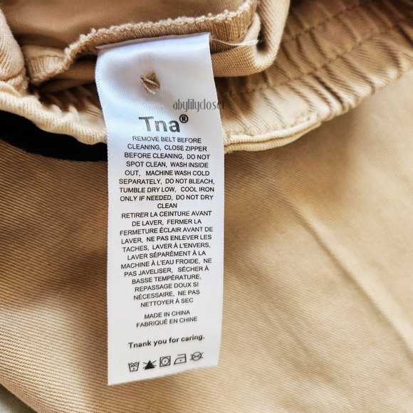NWT Aritzia TNA Belted Cargo Pant Gd Humus Beige XS - Picture 13 of 13